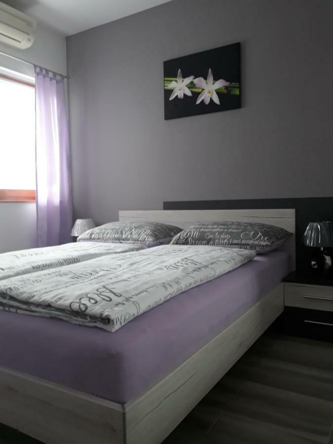 Apartment Klaudio Senj  Extérieur photo