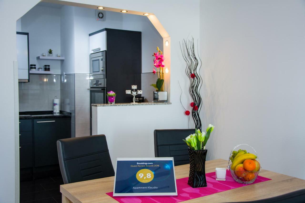 Apartment Klaudio Senj  Extérieur photo