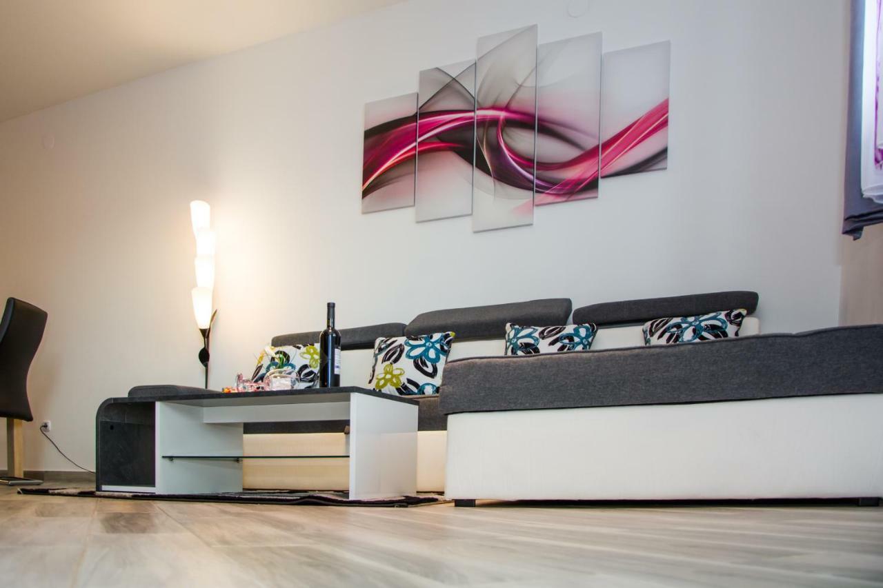 Apartment Klaudio Senj  Extérieur photo