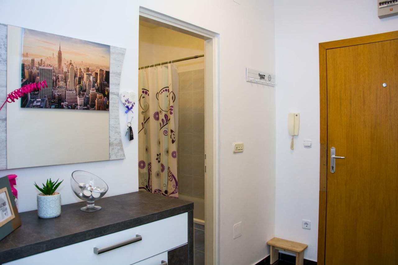 Apartment Klaudio Senj  Extérieur photo